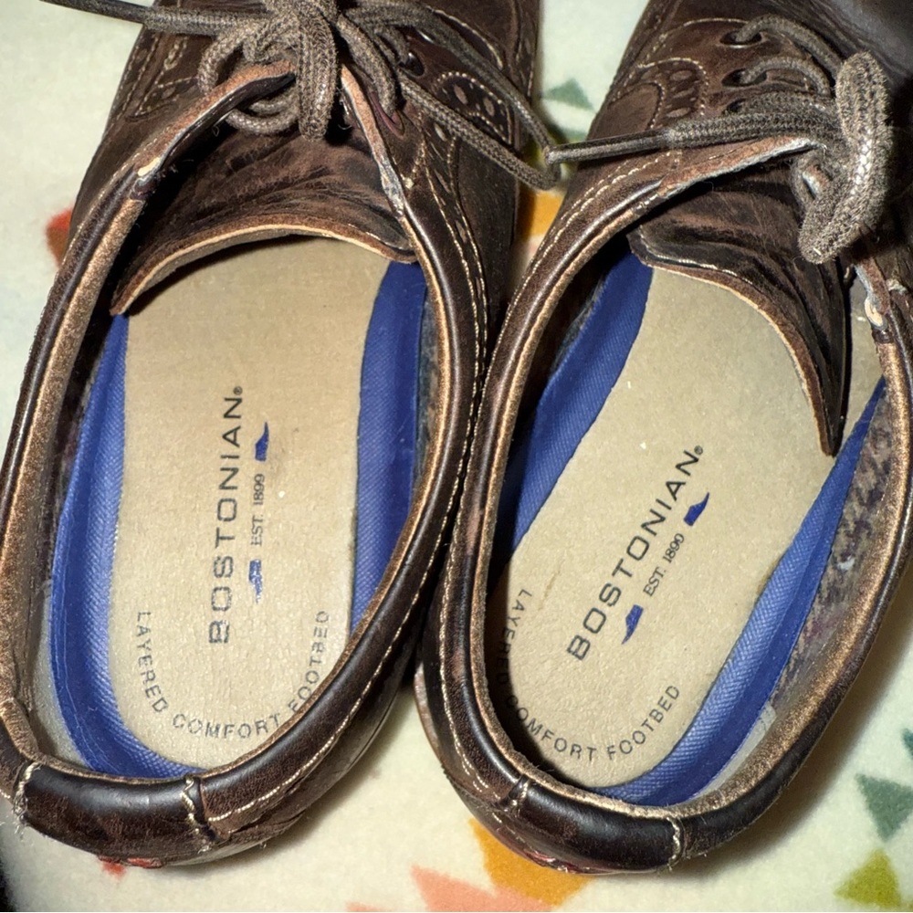 Bostonian Men's Dark Brown Leather Oxfords - Picture 4 of 5